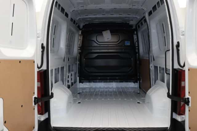Nissan Interstar (2026) thumbnail 14