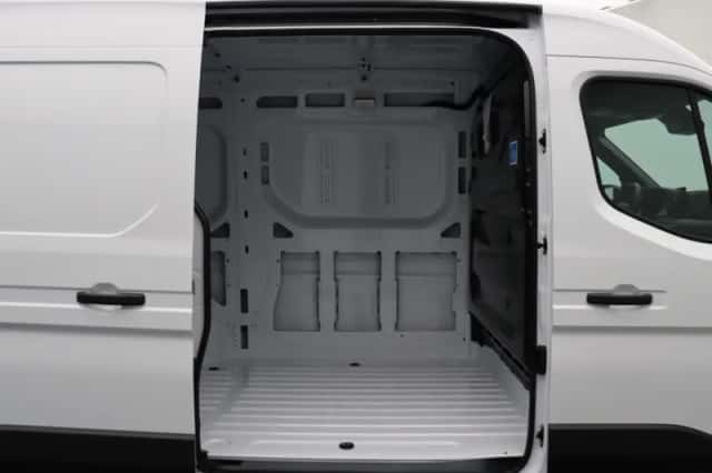 Nissan Interstar (2026) thumbnail 9