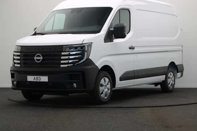 Nissan Interstar (2026) thumbnail 10