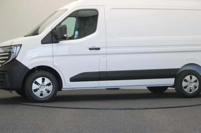 Nissan Interstar (2026) thumbnail 57
