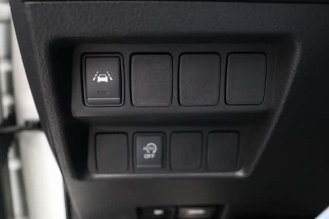 Nissan Qashqai (2018) thumbnail 24