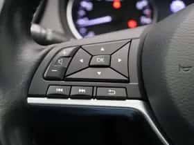 Nissan Qashqai (2018) thumbnail 25