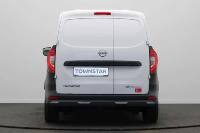 Nissan Townstar (2026) thumbnail 12