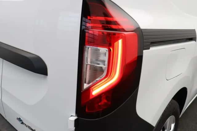 Nissan Townstar (2026) thumbnail 16