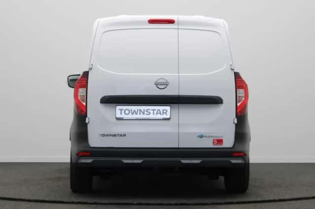 Nissan Townstar (2026) thumbnail 12