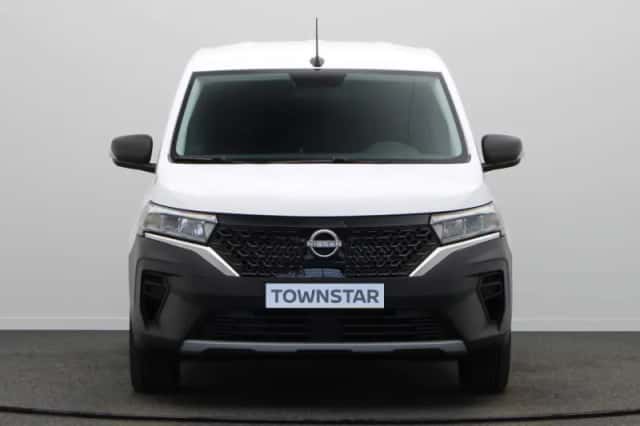 Nissan Townstar (2026) thumbnail 13