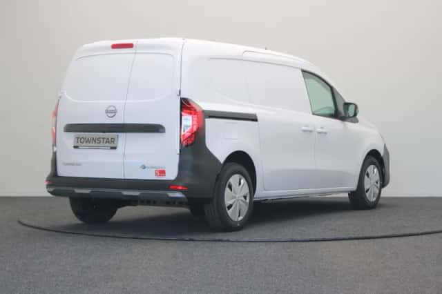 Nissan Townstar (2026) thumbnail 11