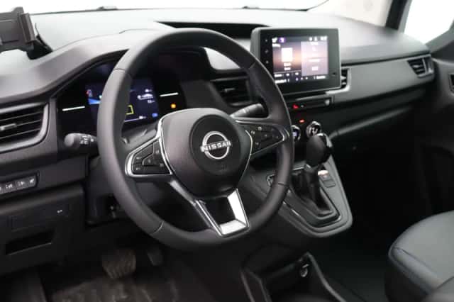Nissan Townstar (2026) thumbnail 14