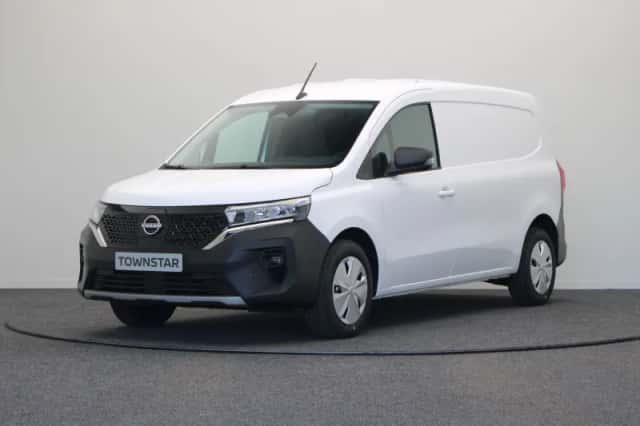 Nissan Townstar (2026) thumbnail 10
