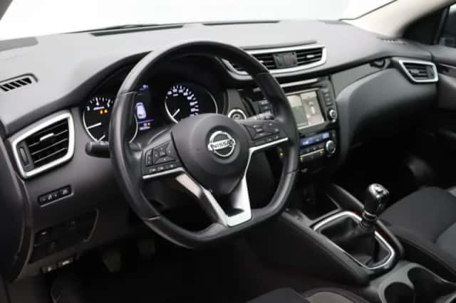Nissan Qashqai (2021) thumbnail 18