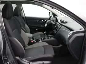 Nissan Qashqai (2021) thumbnail 16