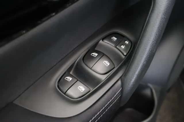 Nissan Qashqai (2021) thumbnail 19