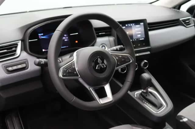 Mitsubishi Colt (2025) thumbnail 12