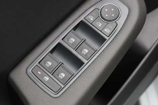 Mitsubishi Colt (2025) thumbnail 13