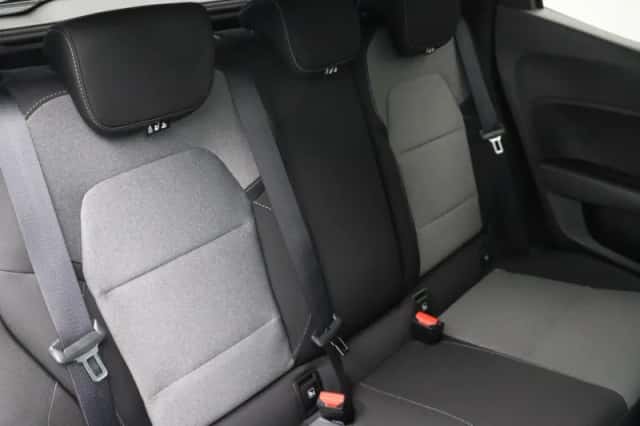 Mitsubishi Colt (2025) thumbnail 9