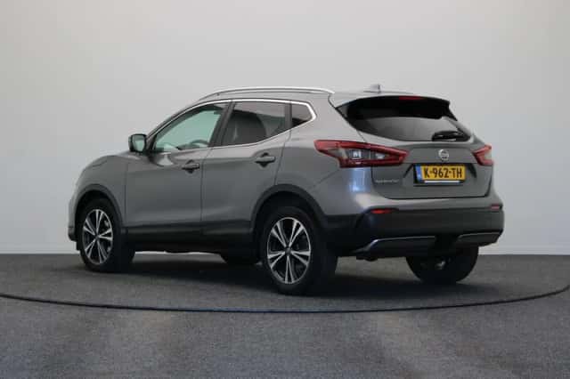 Nissan Qashqai (2021) thumbnail 2