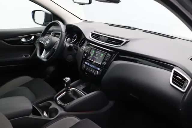 Nissan Qashqai (2021) thumbnail 14