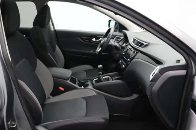 Nissan Qashqai (2021) thumbnail 15