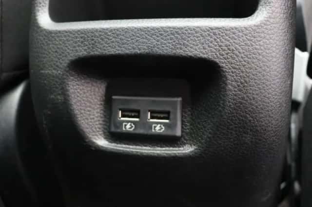 Nissan Qashqai (2021) thumbnail 4