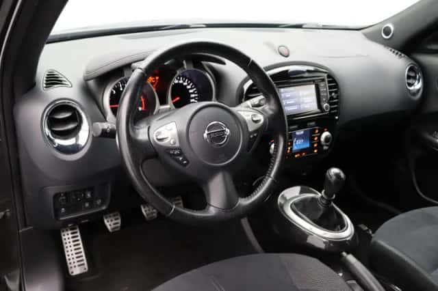 Nissan Juke (2016) thumbnail 16