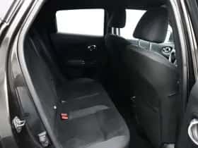 Nissan Juke (2016) thumbnail 8