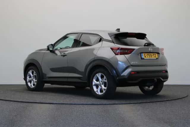 Nissan Juke (2019) thumbnail 2
