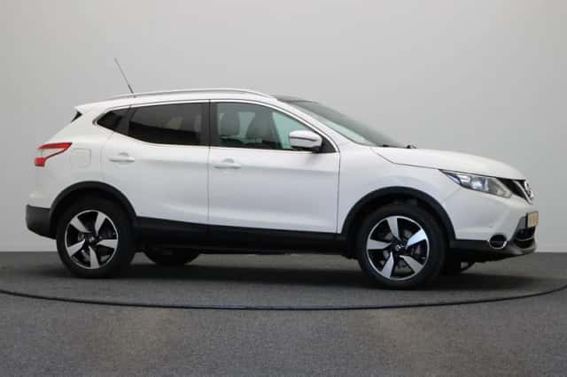 Nissan Qashqai (2017) thumbnail 13