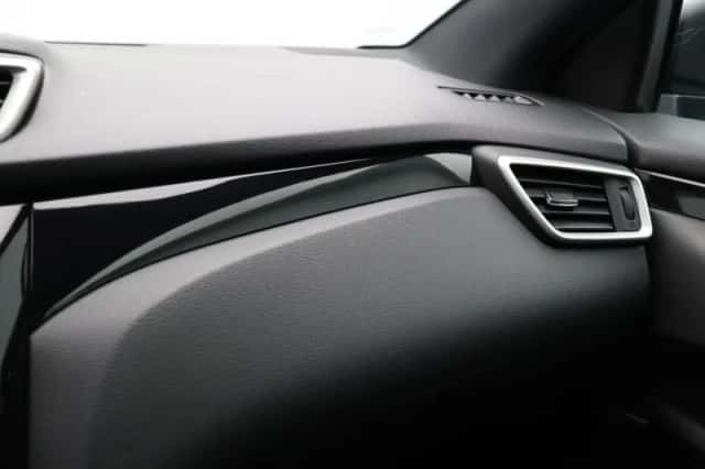 Nissan Qashqai (2017) thumbnail 35