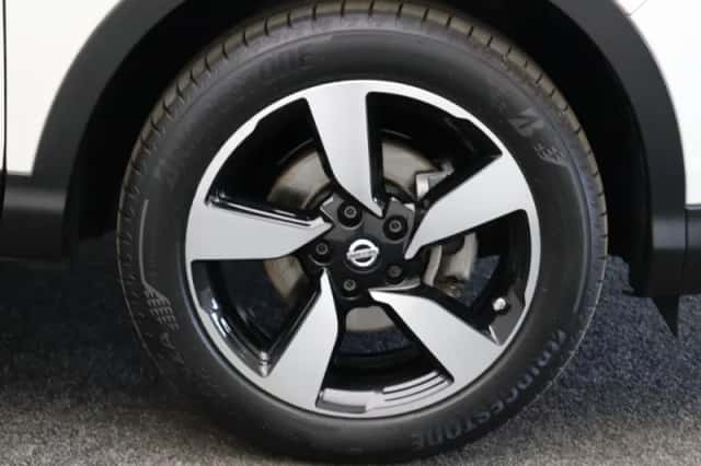 Nissan Qashqai (2017) thumbnail 41
