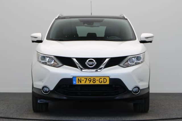 Nissan Qashqai (2017) thumbnail 6