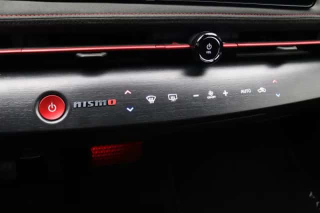 Nissan Ariya (2025) thumbnail 35