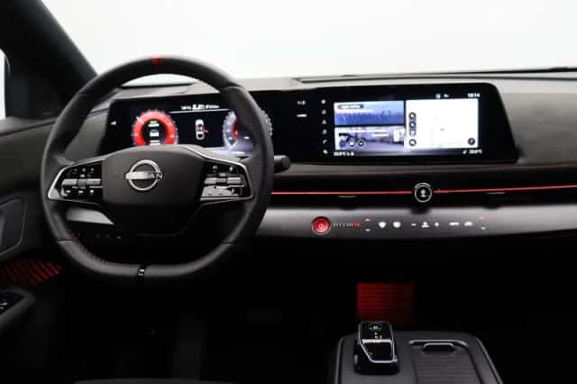 Nissan Ariya (2025) thumbnail 5
