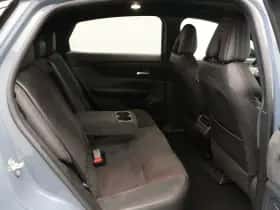 Nissan Ariya (2025) thumbnail 8