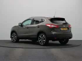 Nissan Qashqai (2015) thumbnail 2