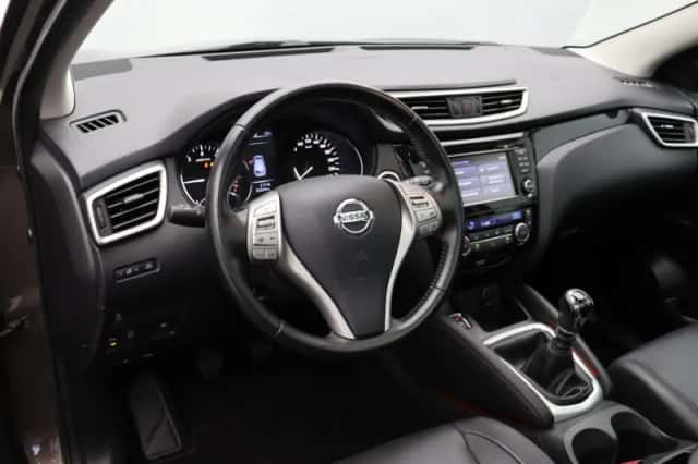 Nissan Qashqai (2015) thumbnail 17