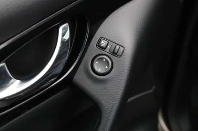 Nissan Qashqai (2015) thumbnail 19