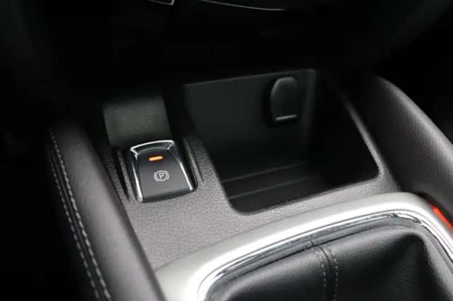 Nissan Qashqai (2015) thumbnail 30