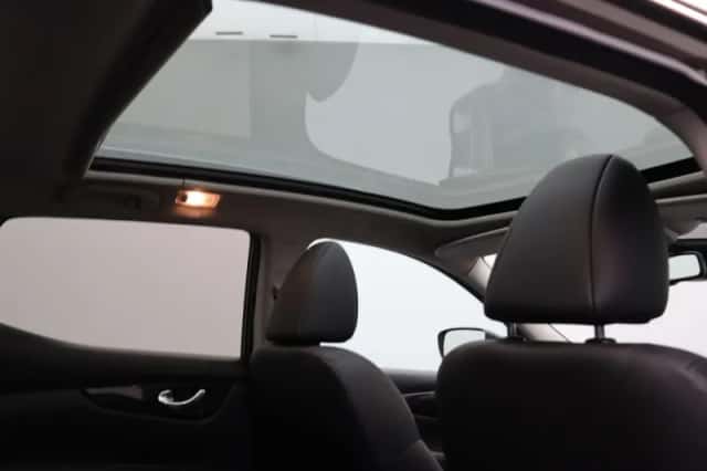Nissan Qashqai (2015) thumbnail 4