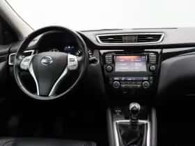 Nissan Qashqai (2015) thumbnail 5