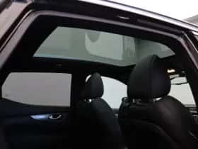 Nissan Qashqai (2017) thumbnail 4