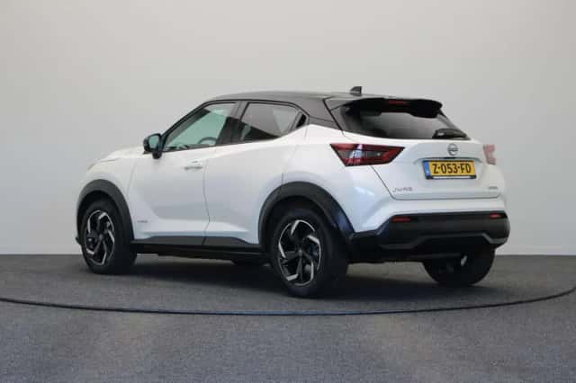 Nissan Juke (2023) thumbnail 2
