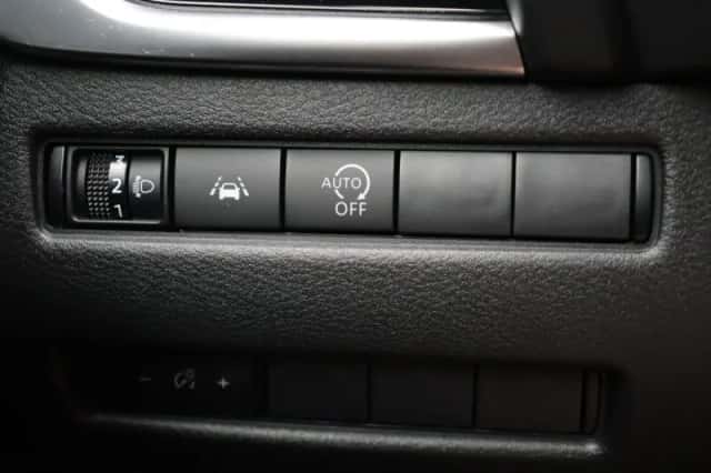 Nissan Qashqai (2023) thumbnail 21