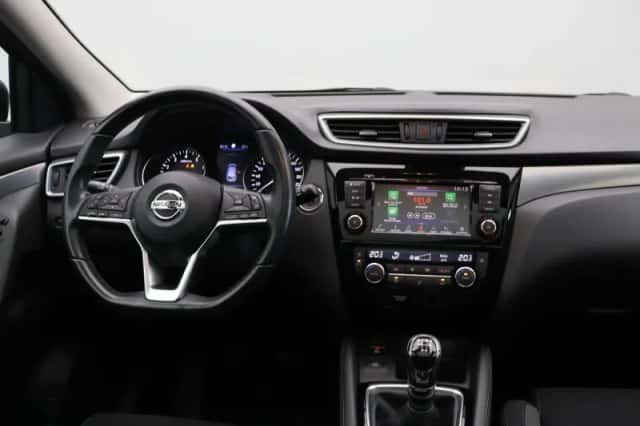 Nissan Qashqai (2019) thumbnail 4