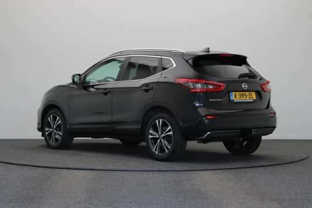 Nissan Qashqai (2019) thumbnail 2