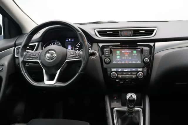 Nissan Qashqai (2019) thumbnail 4