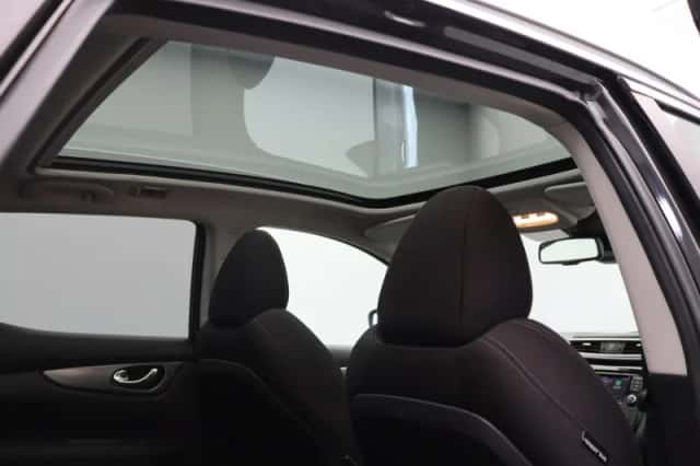 Nissan Qashqai (2019) thumbnail 5