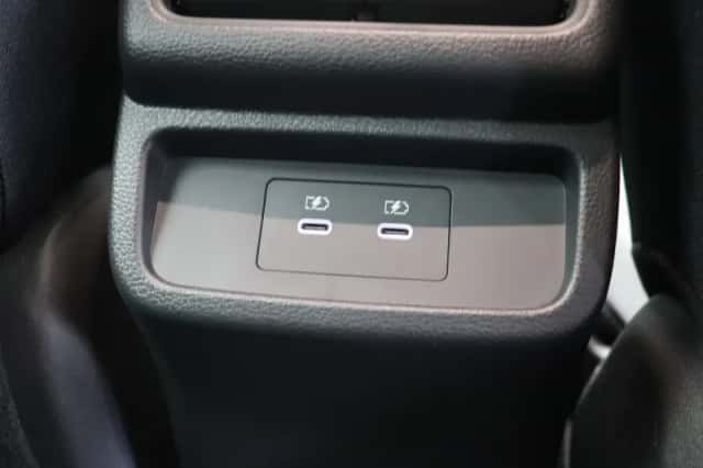 Nissan Leaf (2026) thumbnail 4