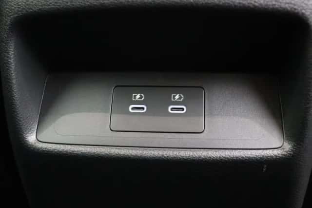 Nissan Qashqai (2024) thumbnail 4