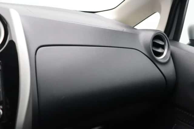 Nissan Note (2017) thumbnail 33