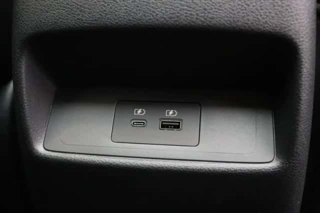 Nissan Qashqai (2024) thumbnail 4